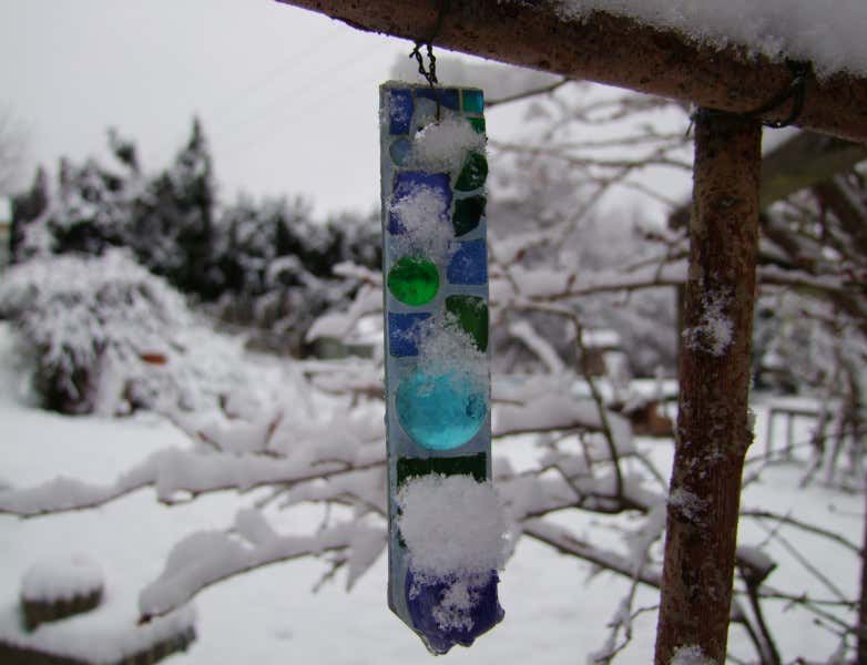 Mosaik Suncatcher im Schnee