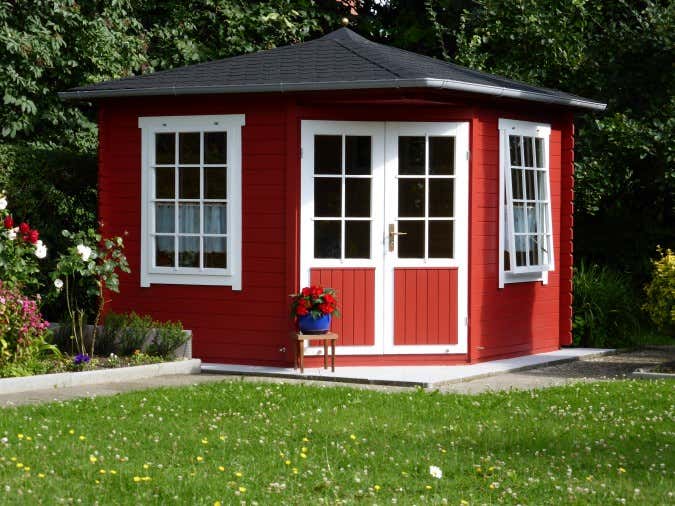 Schwedenrot & stilvoll Die schönsten SchwedenhausGartenhäuser