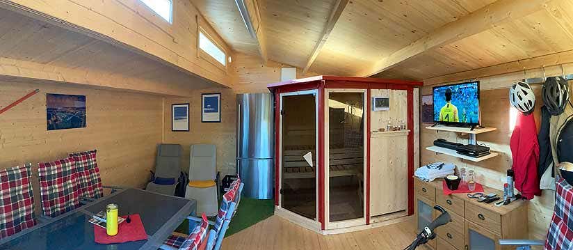 Innenraum Panorama mit Sauna