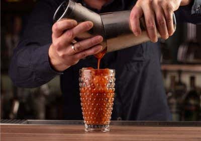 Bar selber bauen: In 6 einfachen Schritten zur eigenen Bar! Bar selber bauen: In 6 einfachen Schritten zur eigenen Bar!