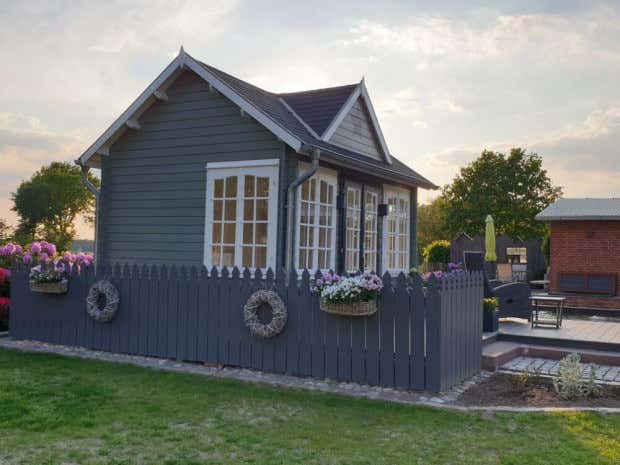 Kundenbild: Gartenhaus Clockhouse-44 Royal ISO