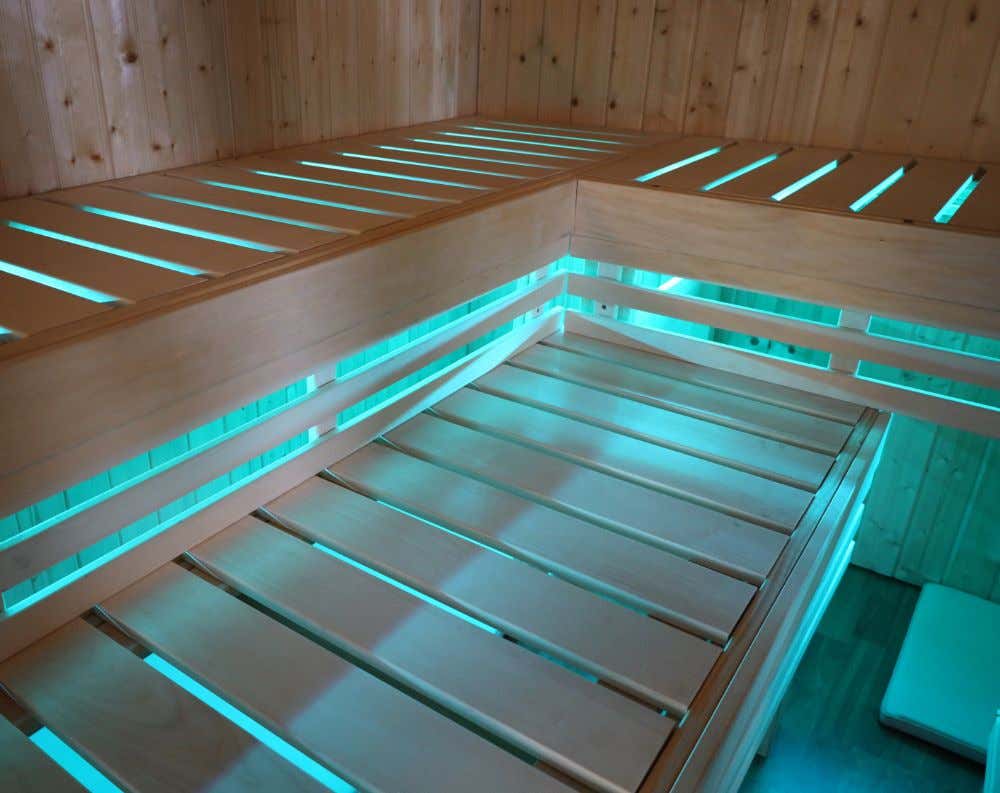 Karibu RGB Leuchtenset für Saunabank-Unterbeleuchtung 4 x 750 mm