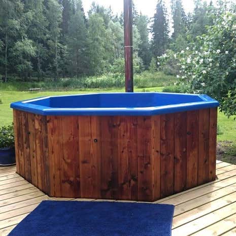Kundenbild: Hot Tub - Badebottich mit Einsatz aus Sanitäracryl - Achteckig