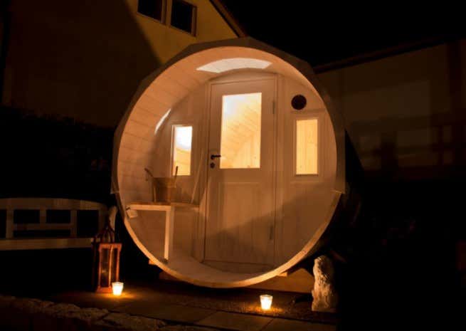 Kundenbild: FinnTherm Fass-Sauna Max