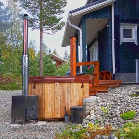 Kundenbild: Hot Tub - Badebottich mit Einsatz aus Sanitäracryl - Achteckig