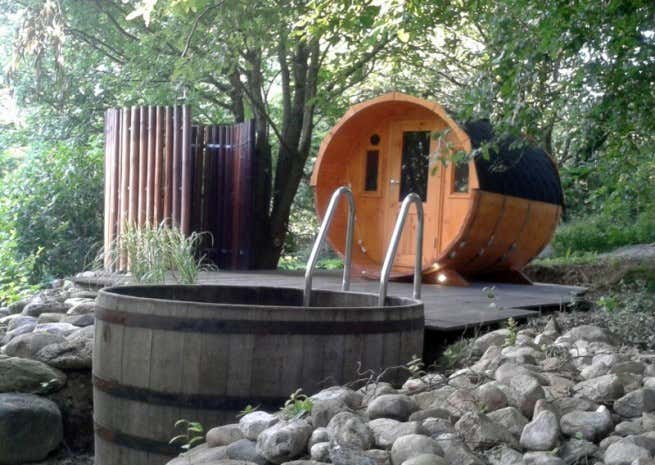 Kundenbild: FinnTherm Fass-Sauna Max