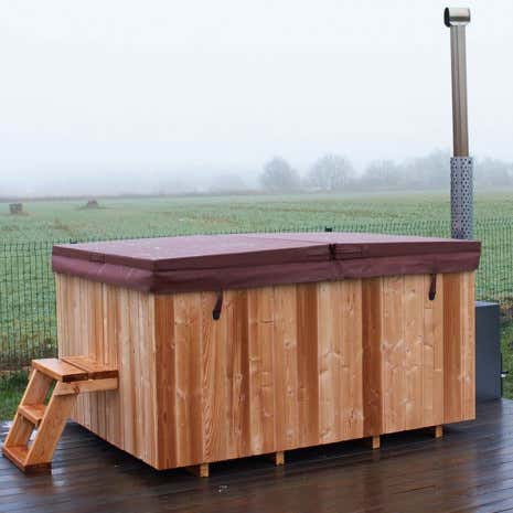 Kundenbild: Hot Tub - Badebottich mit Einsatz aus Sanitäracryl - Quattro