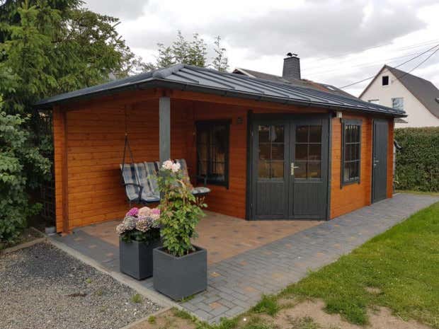 Kundenbild: 5-Eck Gartenhaus Modell Rhein-40 mit Anbau
