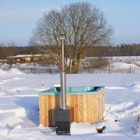 Kundenbild: Hot Tub - Badebottich mit Einsatz aus Sanitäracryl - Quattro
