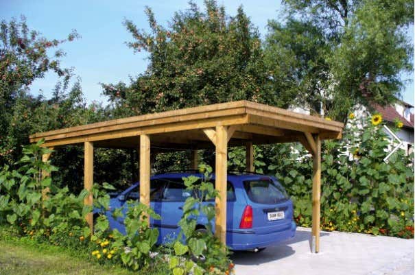 carport-holz-bepflanzung