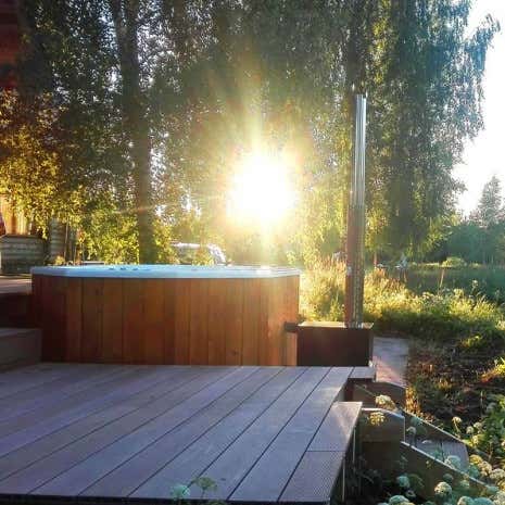 Kundenbild: Hot Tub - Badebottich mit Einsatz aus Sanitäracryl - Achteckig
