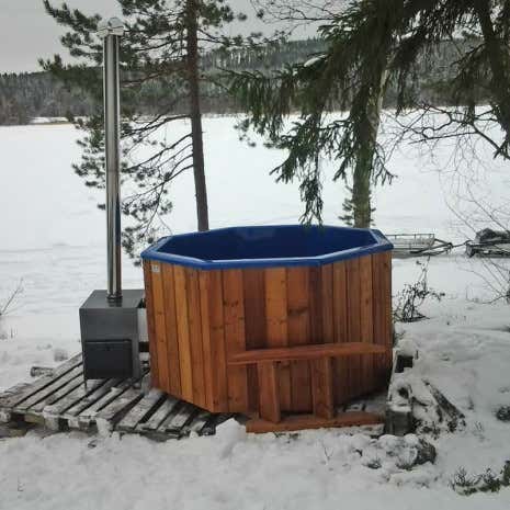Kundenbild: Hot Tub - Badebottich mit Einsatz aus Sanitäracryl - Achteckig